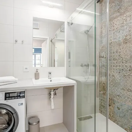 Rent Like - Dwie Motlawy Apartment